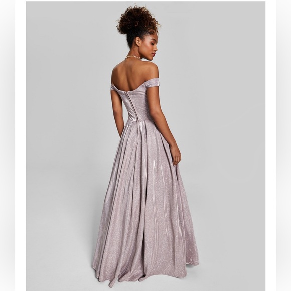 B DARLIN Beautiful Off the Shoulder Glitter Full Length Prom Dinner Party - Picture 3 of 13